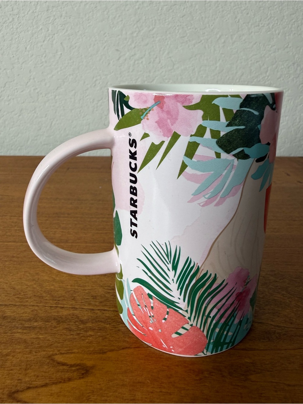 Starbucks Coffee Mug tropical |hibiscus flowers and palm trees 14 Fl Oz. RARE